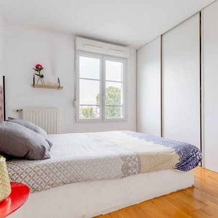 Artist Retreat Apartment Noisy-le-Grand Luaran gambar