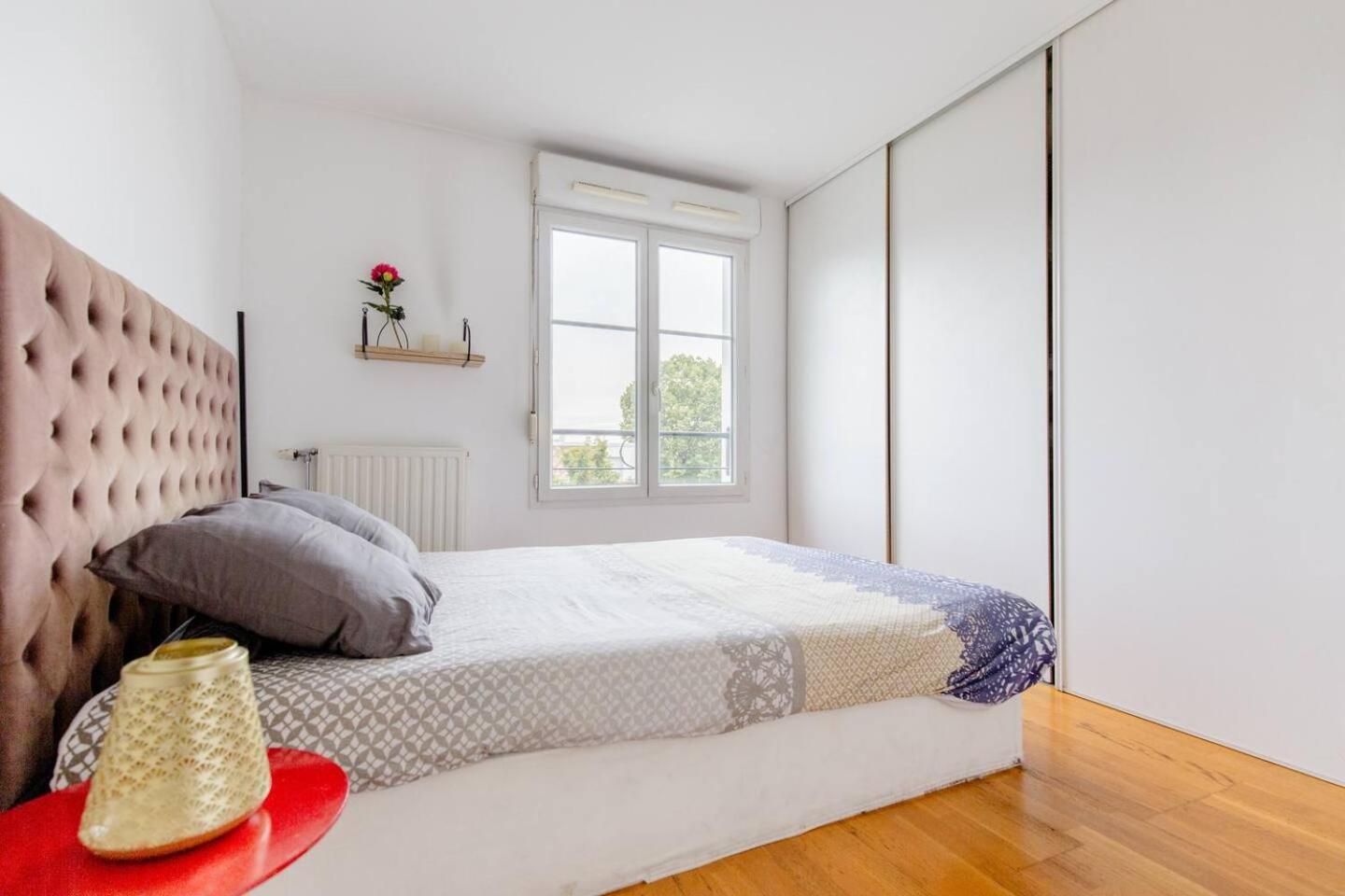 Artist Retreat Apartment Noisy-le-Grand Luaran gambar