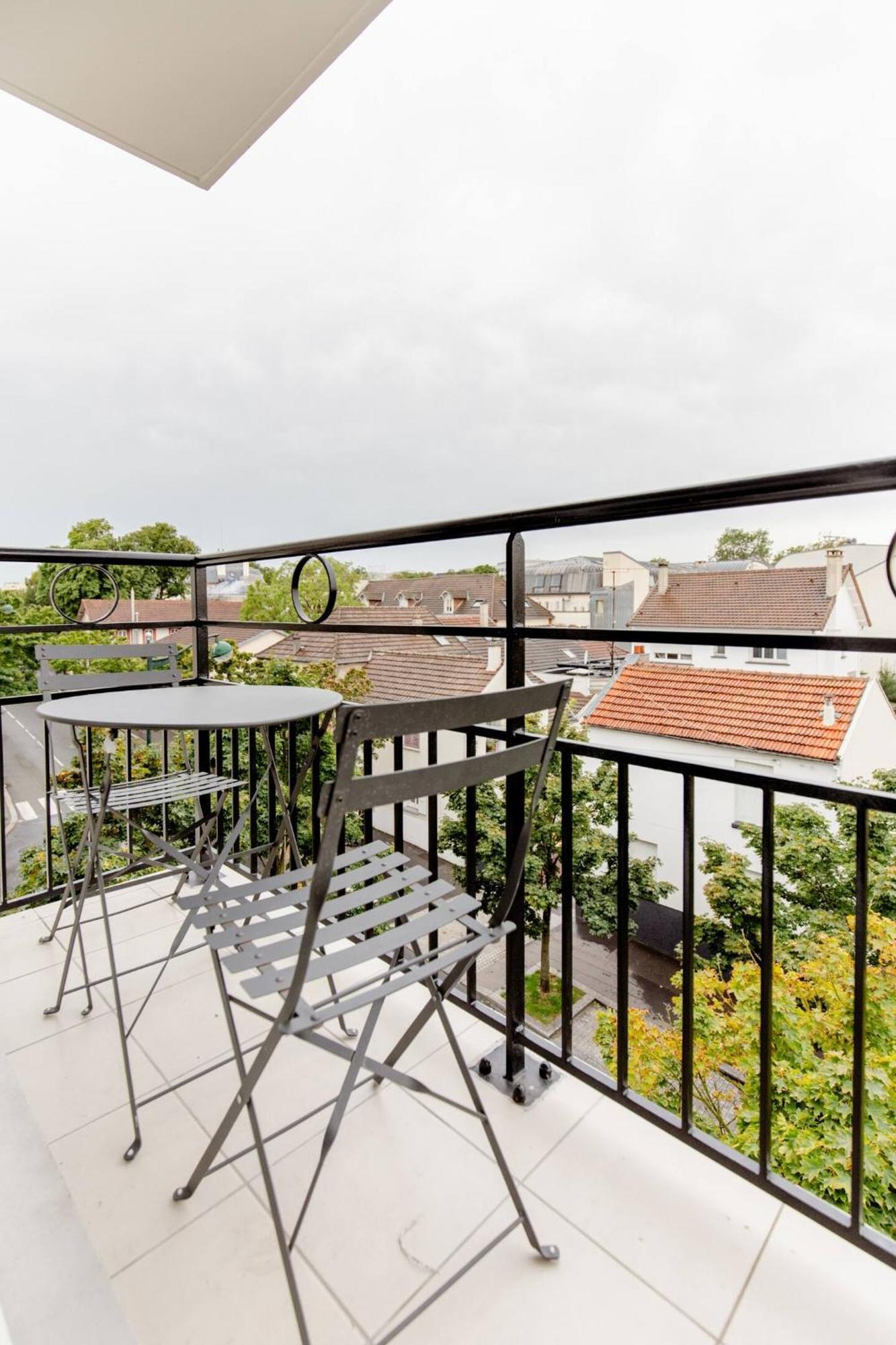 Artist Retreat Apartment Noisy-le-Grand Luaran gambar